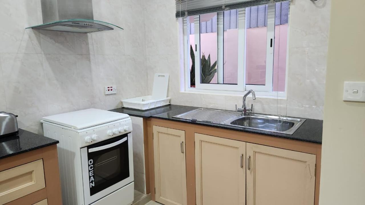 Green Self-Catering Apartment Beau Vallon (Mahe) Exterior foto