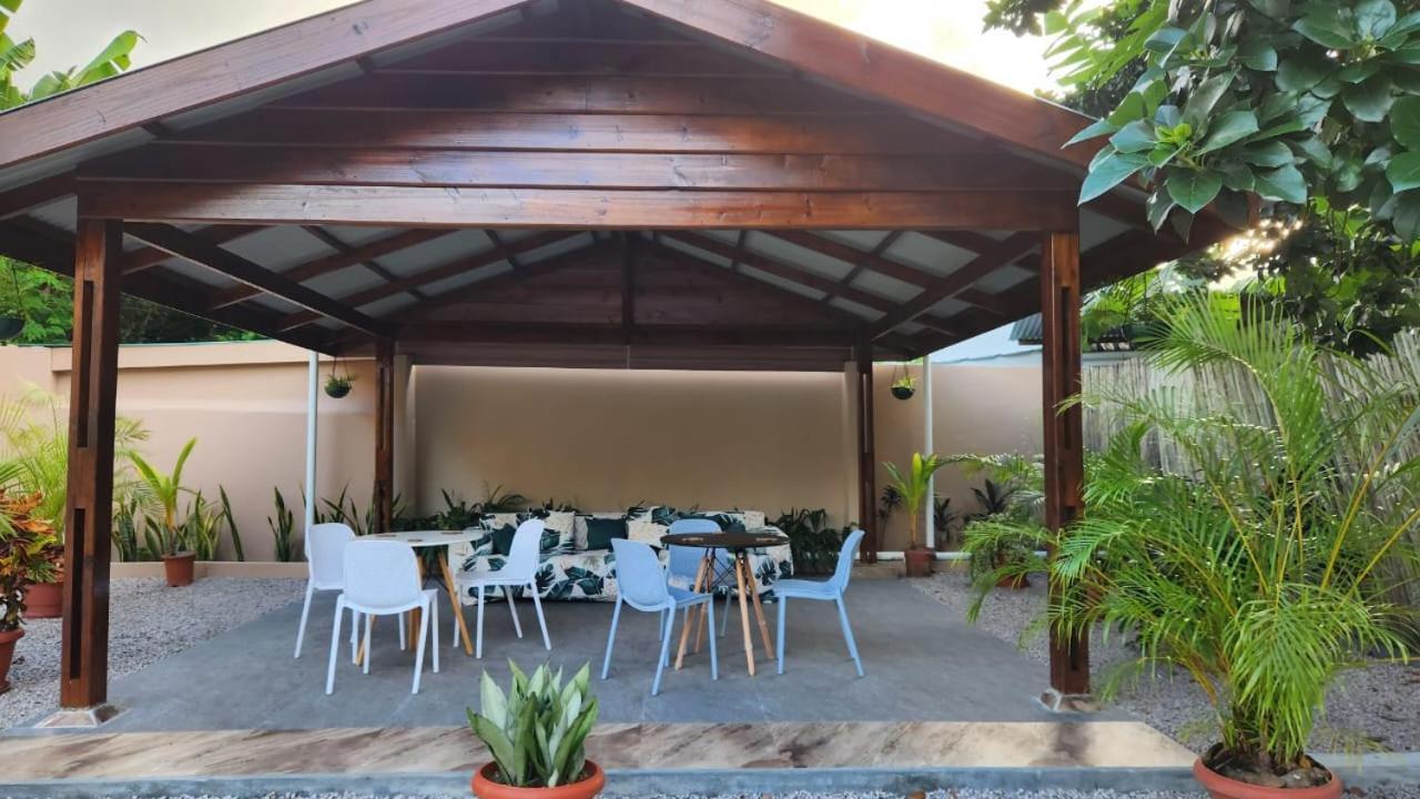 Green Self-Catering Apartment Beau Vallon (Mahe) Exterior foto