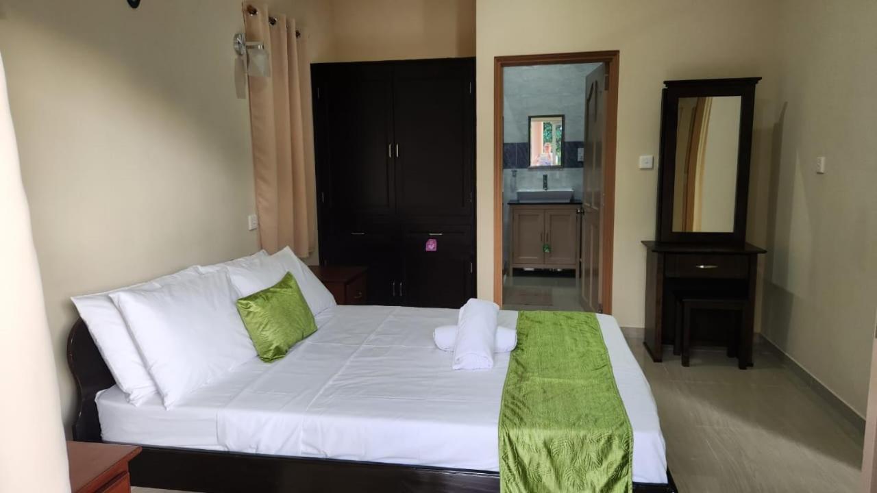 Green Self-Catering Apartment Beau Vallon (Mahe) Exterior foto